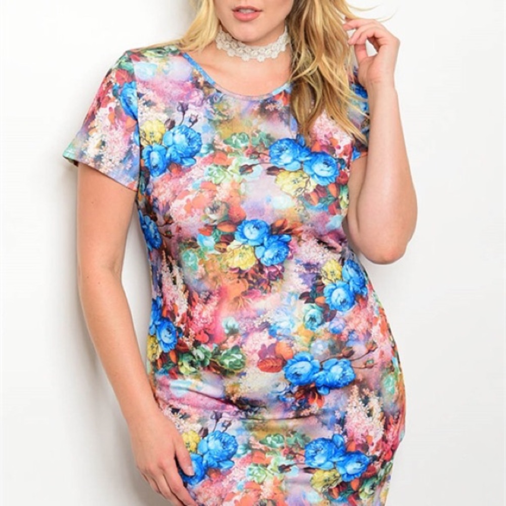 🎉HP🎉Water color bodycon dress. - Picture 3 of 4